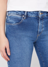 DAMSKIE SPODNIE JEANSOWE WRANGLER SLIM MORE BLUES W28L-KG-53S 112128402